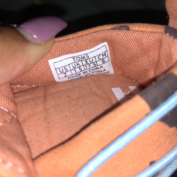 Baby Toms - Picture 2 of 2